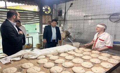 بازدید سرزده مدیرشبکه بهداشت و درمان بندرگز از نانوایی های شهرستان